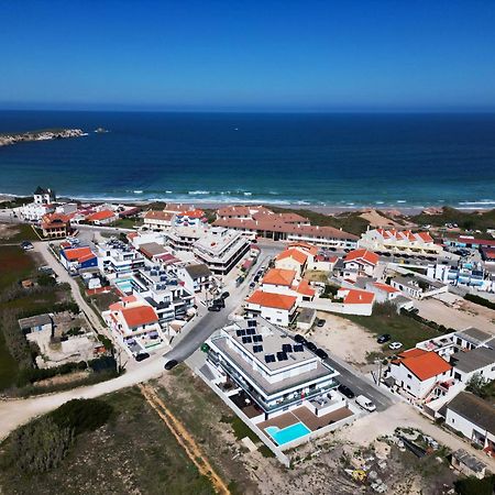 Beach & Surf Lovers Apartment With Ac - 巴勒尔 外观 照片